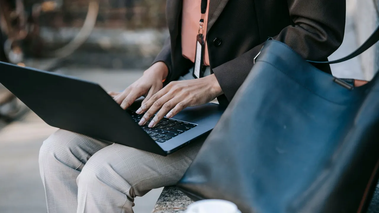 Como se candidatar a vagas de emprego pela internet (e se destacar)